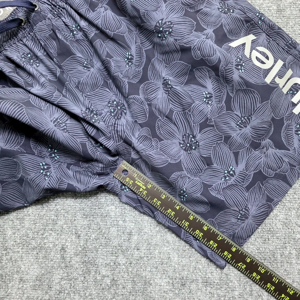 Hurley Men's XL Swim Trunks Blue Floral Board Shorts Elastic Waist 8 Inch Inseam